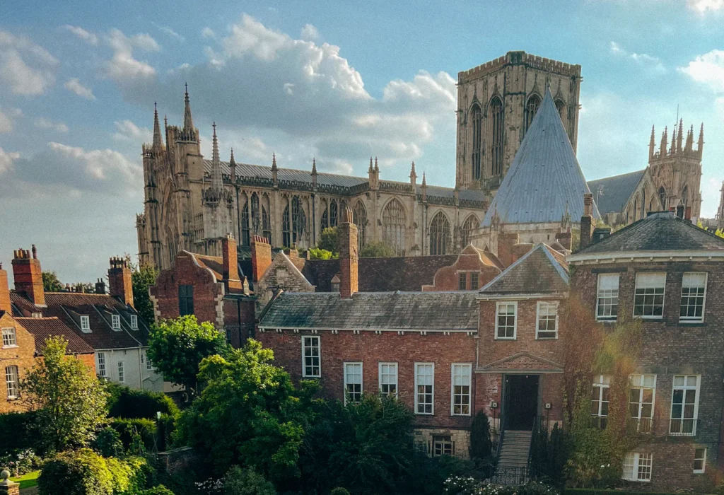 How to Edit Travel Photos on Your Phone in 10 Minutes