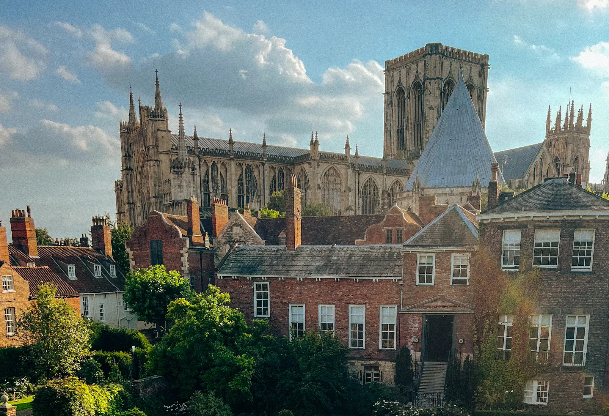 How to Edit Travel Photos on Your Phone in 10 Minutes